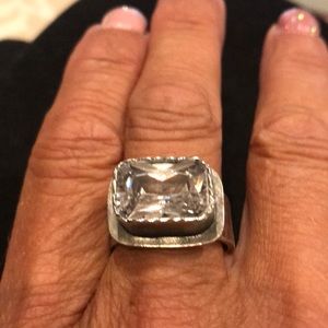 Cubic zirconia rectangular ring with hammered band